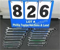 25 Pc SAE & Metric Combination Ratchet Wrench Set