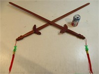 2 Sabres de TAI CHI droit en bois avec décoration