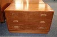 MID CENTURY 3 DRAWER LOW CHEST