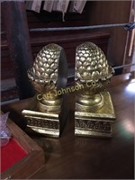 GOLD PINEAPPLE BOOKENDS