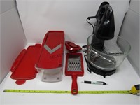 Electric Mixer and Hand Shredder
