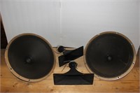 Early Magnavox Speakers