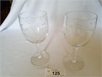 2 Long Stem Wine Glasses with Flowers & Leaves