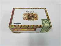 Royal Coronation Cigar Box (9 x 6 x 3 in)
