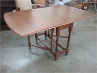 Antique Expandable Dining Table