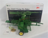 JD 214-T Twine-Tie Baler