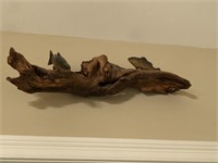 Driftwood décor with pair of wooden fish