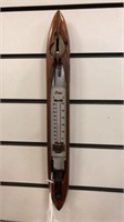 TOLNI THERMOMETER IN VINTAGE WEAVING SHUTTLE