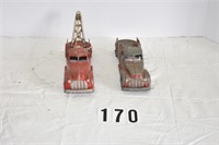 Hubley Wreckers - Set of 2 (one has missing part)