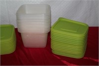 Plastic Food Storage Dishes w/ Green lid