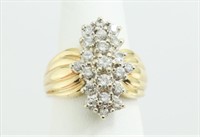 14K Gold Ring w/Diamond Cluster