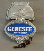 GENESEE BEER PLASTIC BAR LIGHT