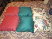 Lot of Vintage Throw Pillows & Material