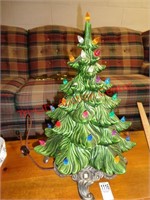 VINTAGE CERAMIC CHRISTMAS TREE -SOME BULBS MISSING