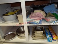 TOWELS, BAKING DISHES - CONTENTS OF CABINET