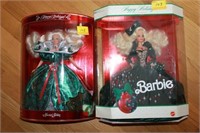 1991 AND 1995 HOLIDAY BARBIES IN BOX