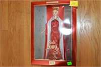 2000 HOLIDAY BARBIE IN BOX