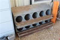 D- NESTING BOX WITH EGG CATCHING TRAYS