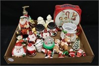 Santa Claus Figurines & Ornaments