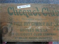 DRY GINGER ALE CLICQUOT CLUB BOX