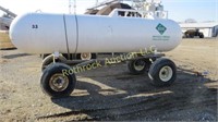 1000 Gal. NH3 Wagon on Running Gear