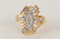 14kt Ladies diamond ring