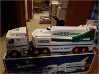 1999 Hess toy truck & space shutter with satelite