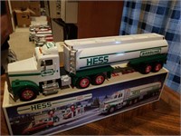 1990 Hess  tanker truck