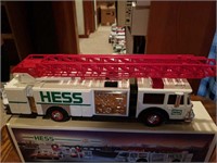 1989 Hess toy fire truck