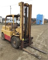 HYSTER 4000Lb Propane Forklift
