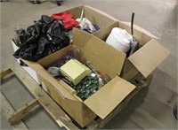 Pallet of Assorted Household & Kitchen Items