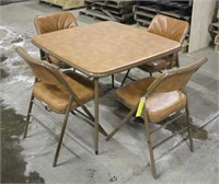Folding Card Table w/(4) Chairs