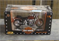 1:10 Scale Model 1999 Fat Boy Harley Davidson