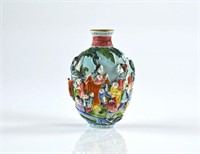 CHINESE FAMILLE ROSE SNUFF PORCELAIN BOTTLE