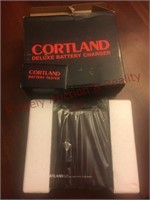 Cortland deluxe battery charger c-15 with batteryr
