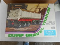 Ertl Dump Gravel Trailer Model Kit