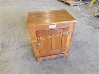 SOLID WOOD REPRODUCTION ICE CHEST