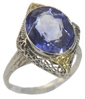 ANTIQUE 14K GOLD SAPPHIRE RING.