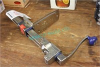 1X, EDLUND CAN OPENER WITH TABLE MOUNT