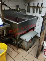 Double Sink and Grease Trap