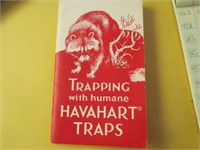 1945 Trapping w/Humane Havahart Traps Manual
