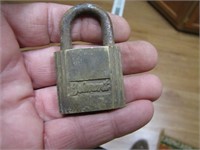 ANTIQUE VINTAGE BELMONT LOCK PADLOCK