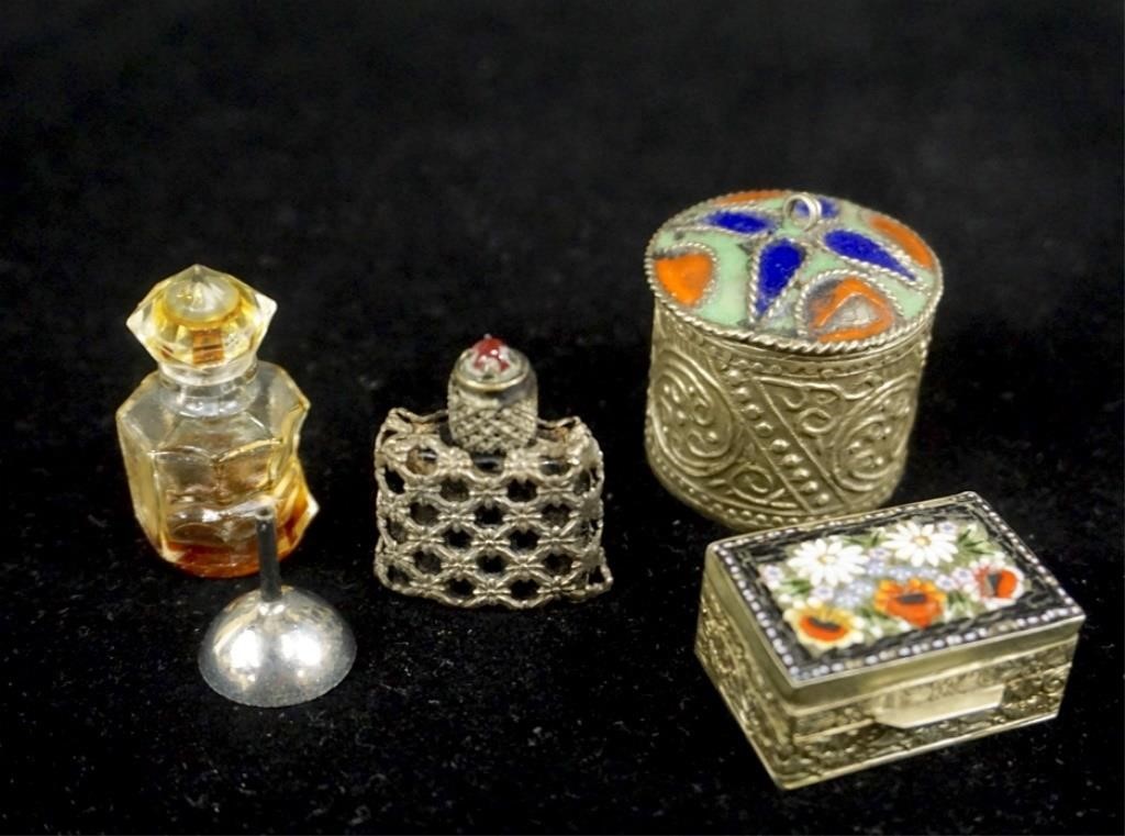 January Antiques and Jewelry Online Consignment Auction
