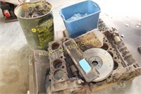 Engine Blocks, Misc GM motor parts,  pistons