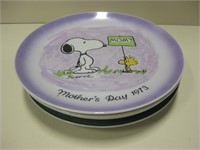 Lot Of 4 Mothers Day Plates - Peanuts Characters