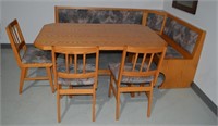 Oak Corner Dining Table Bench & Chairs