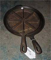 Wagner Cast Iron Griddle & Corn Bread Pan Lot