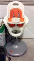Like New Boon rolling highchair
