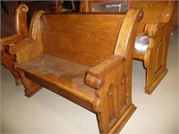 OAK CHURCH PEW