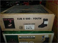 Red head brand youth boots sz 11m
